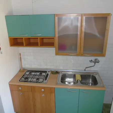 Lägenhet Condominio Ginestra *